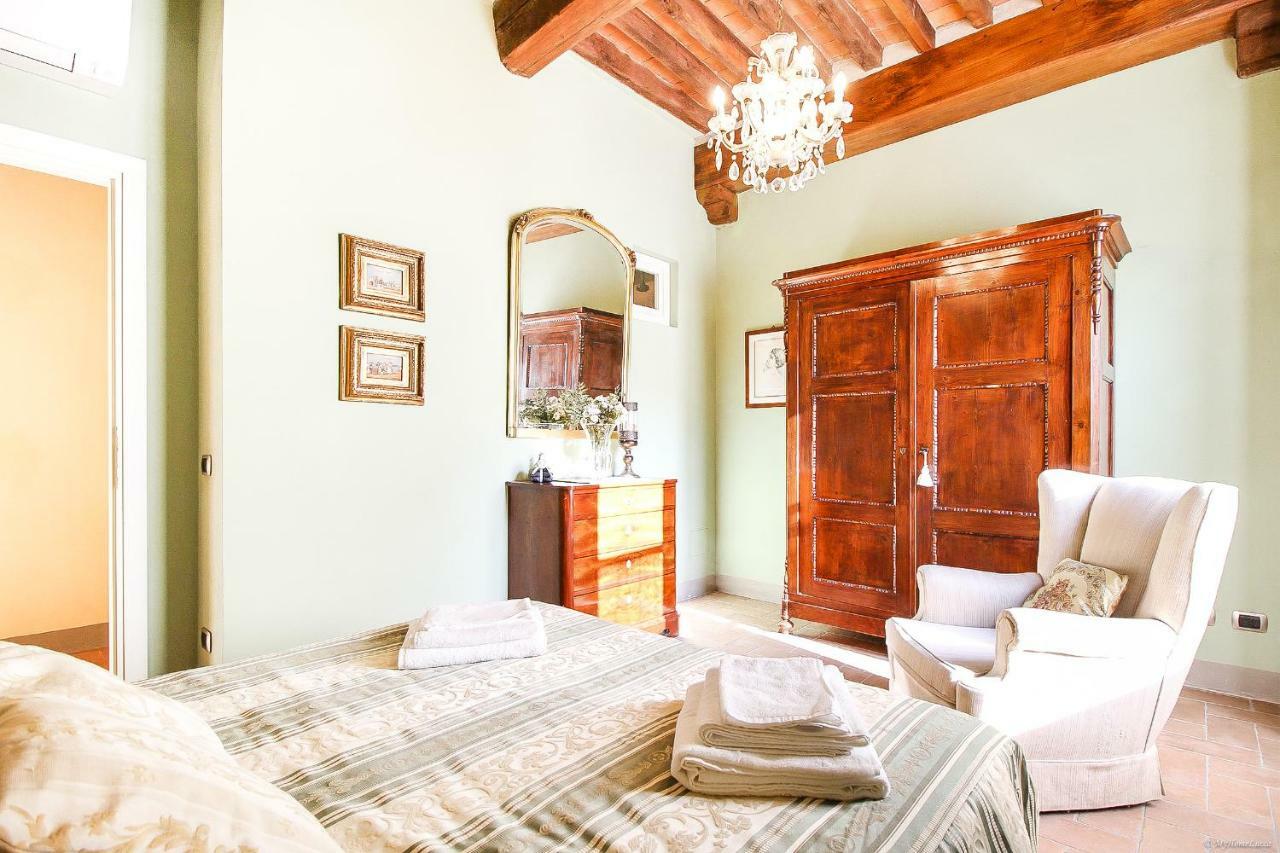 Apartment Guinigi With Private Courtyard Lucca Ngoại thất bức ảnh