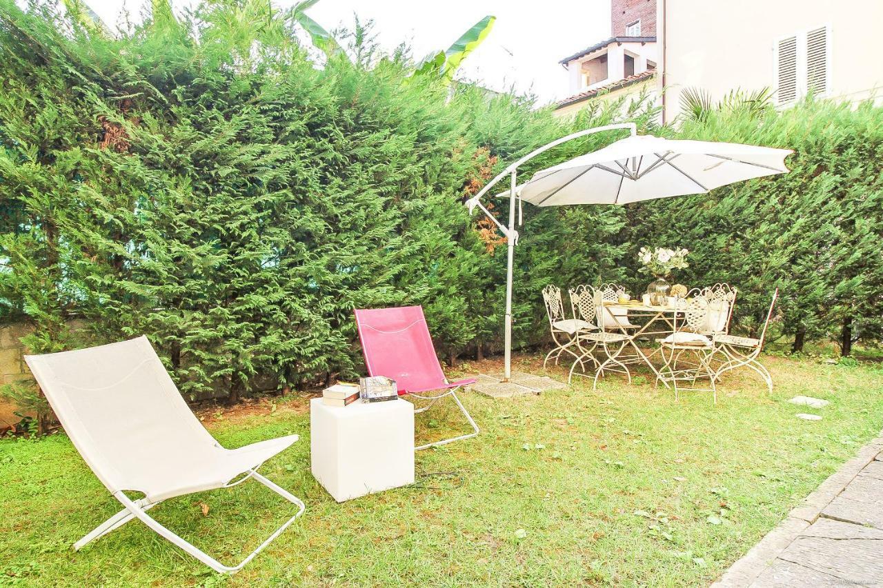 Apartment Guinigi With Private Courtyard Lucca Ngoại thất bức ảnh