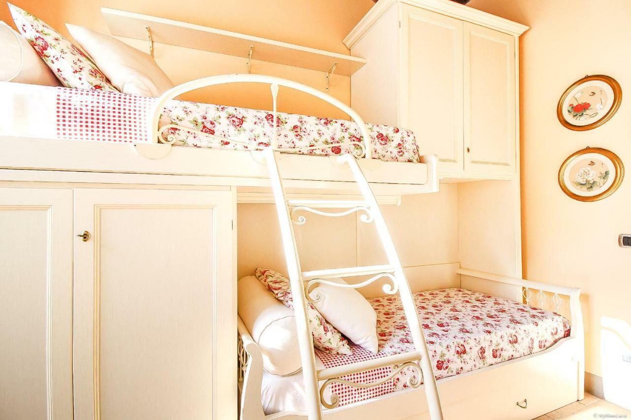 Apartment Guinigi With Private Courtyard Lucca Ngoại thất bức ảnh